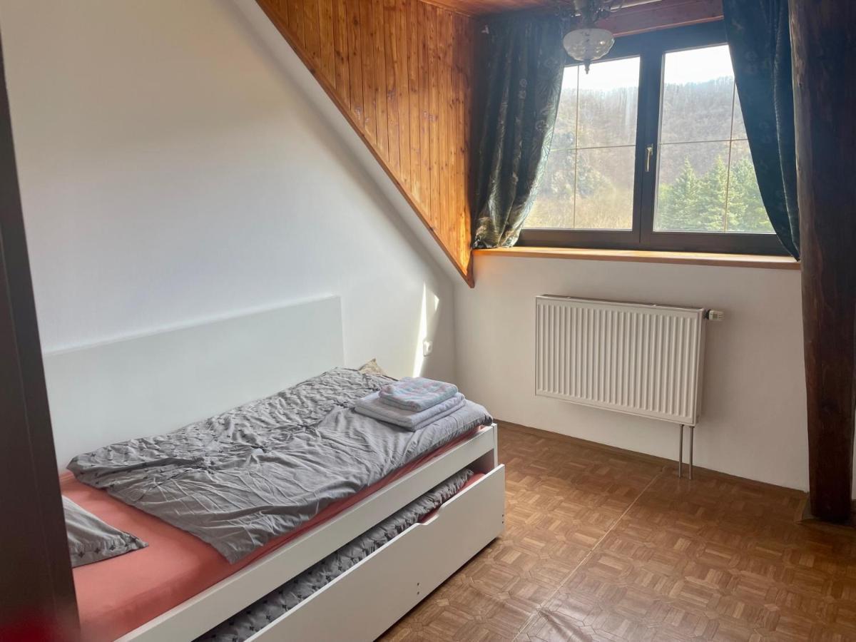 Runch Smilovice Villa Chotilsko Екстериор снимка